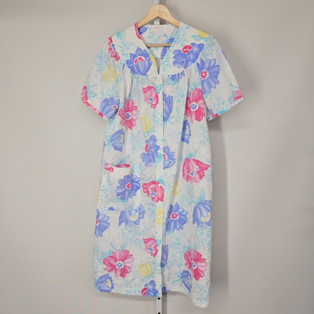 Vintage Floral Button Front Housecoat Duster Robe White Pink Blue Short Sleeve - Picture 1 of 5
